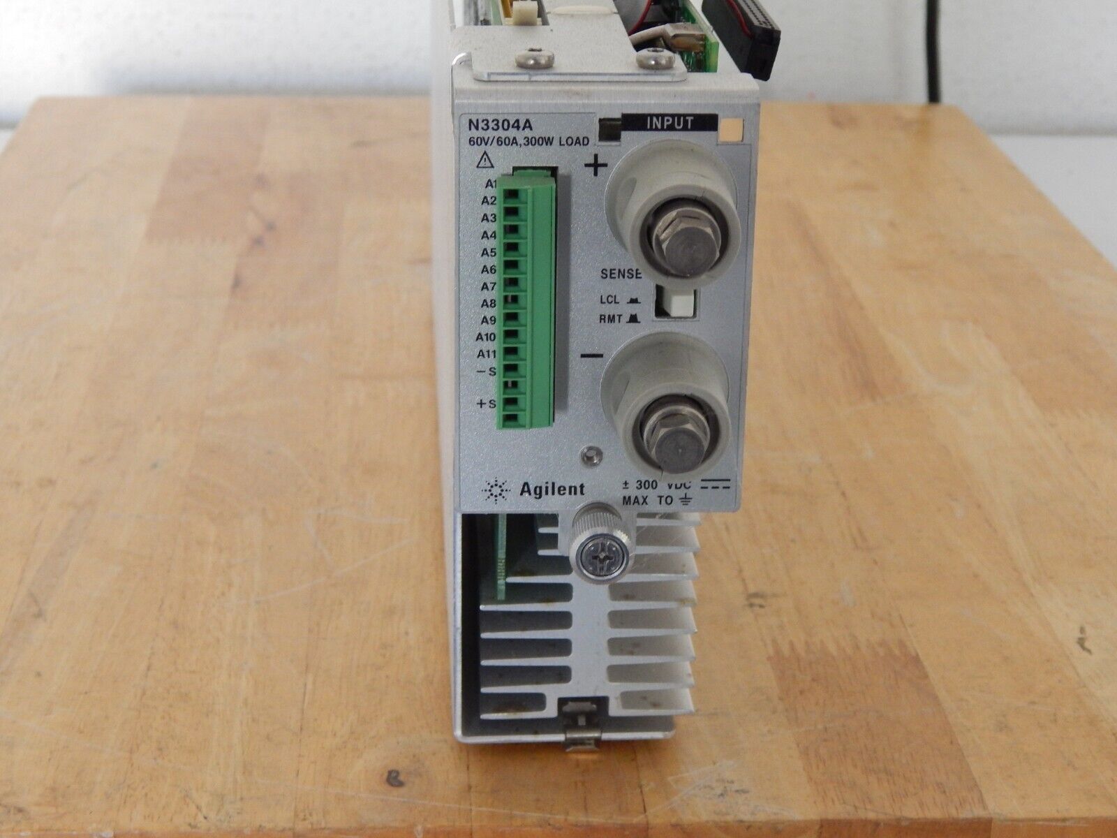 Keysight N3304A Electronic Load Module, Opt UJ1, 30 day warranty Keysight N3304A Electronic Load Module, Opt UJ1, 30 day warranty